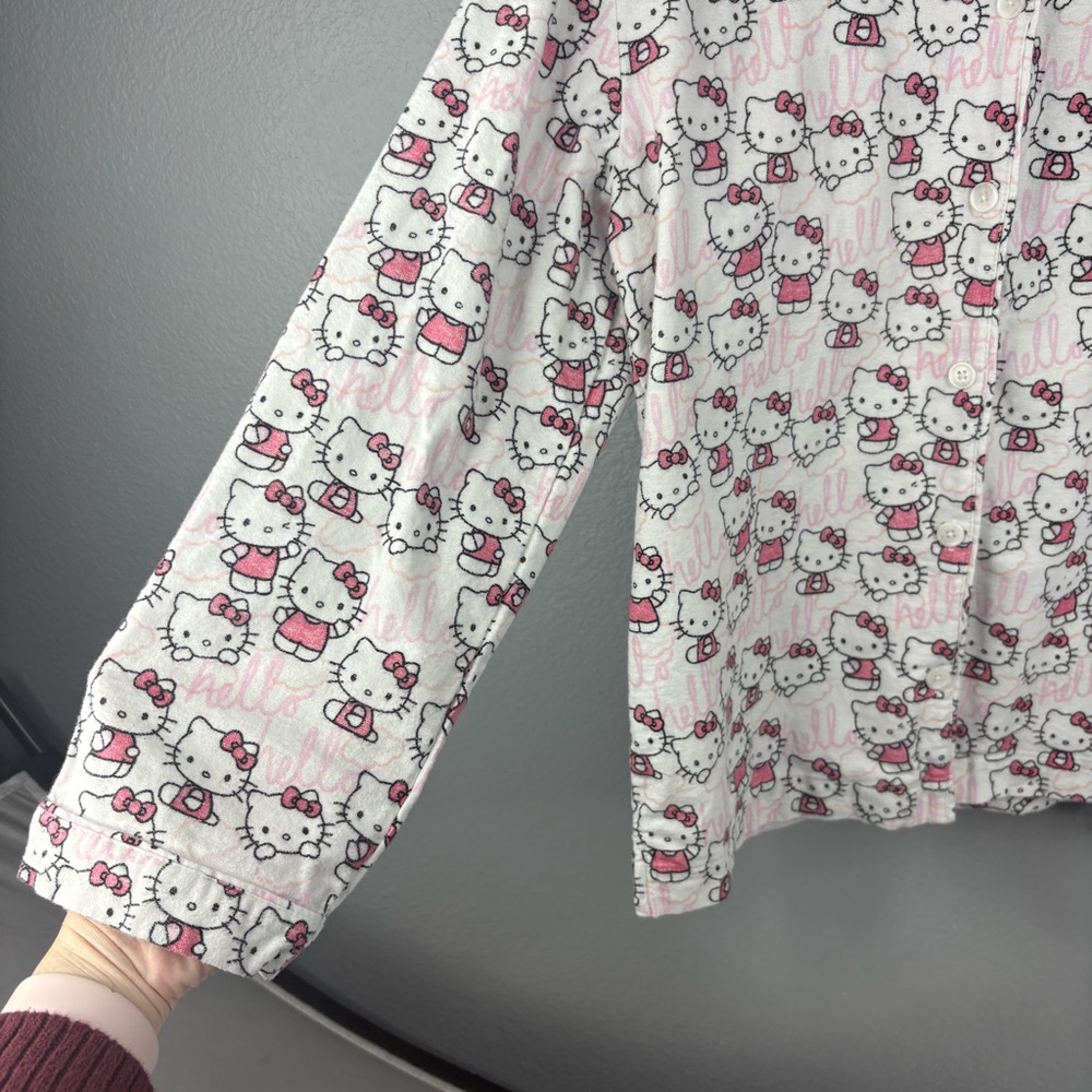 Hello Kitty Organic Flannel Pajama Set Pottery Barn Teen - Picture 5 of 16
